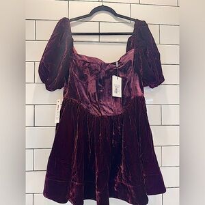 BRAND NEW BARDOT DRESS WITH TAGS! Puff Shoulder Velour Corset mini dress